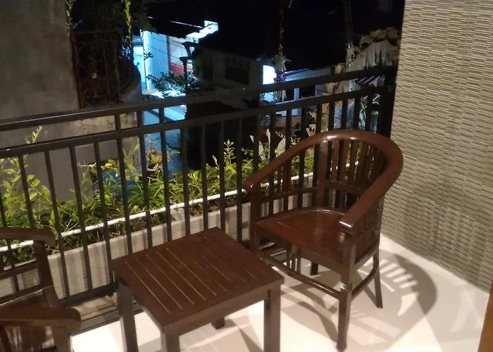 ゲストハウス Pondok Arta クタ